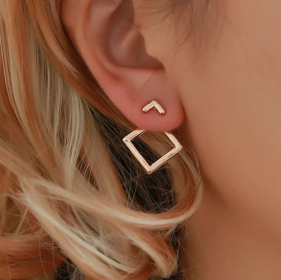 Jewelry - Just  In Dainty Geometric Gold Tone Earrings